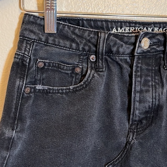 AMERICAN Eagle Outfitters Black Frayed Hem Mini Jean Skirt - Picture 2 of 16